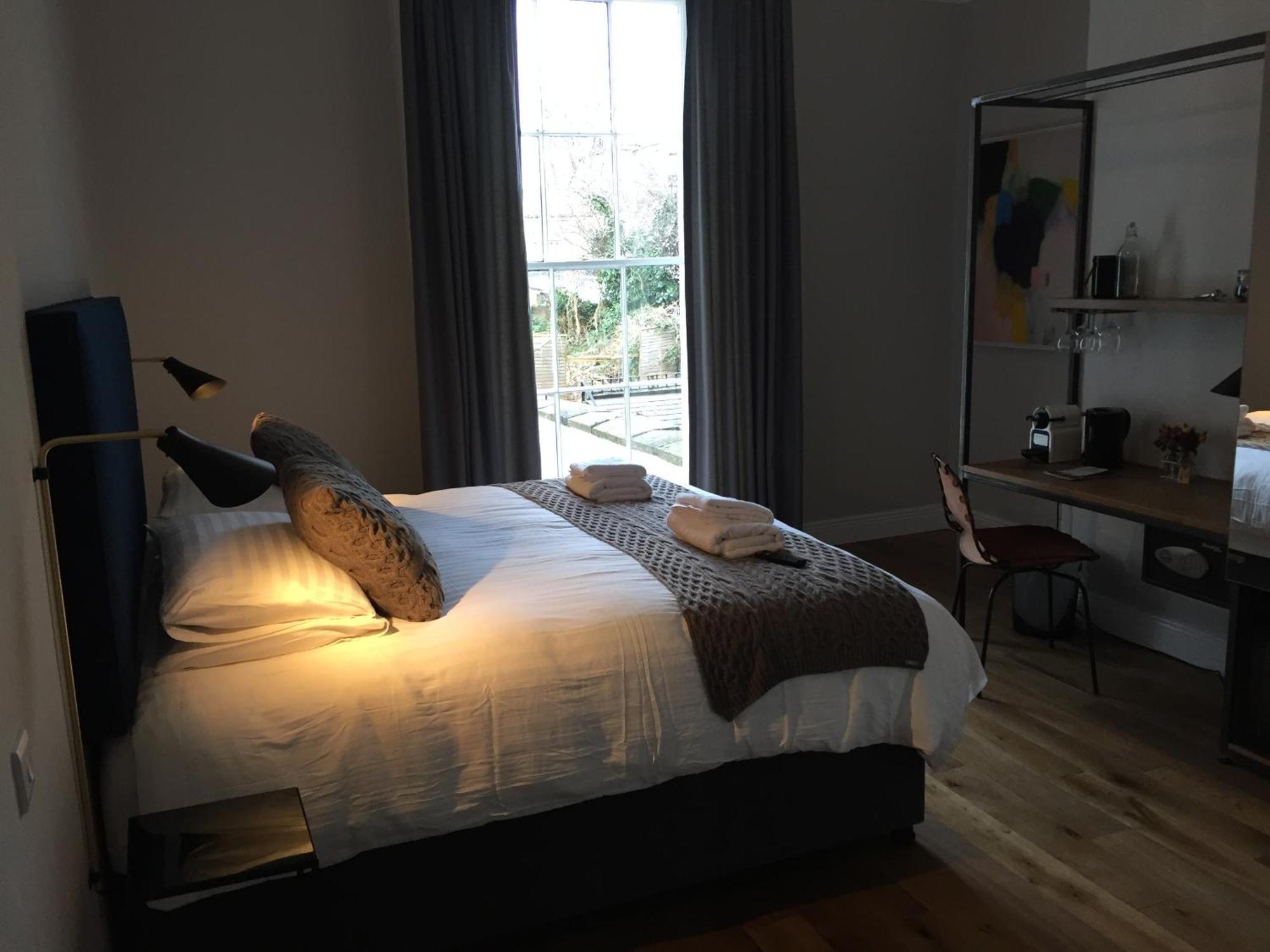 เพมโบรค ฮอลล์ Hotel ดับลิน ห้อง รูปภาพ