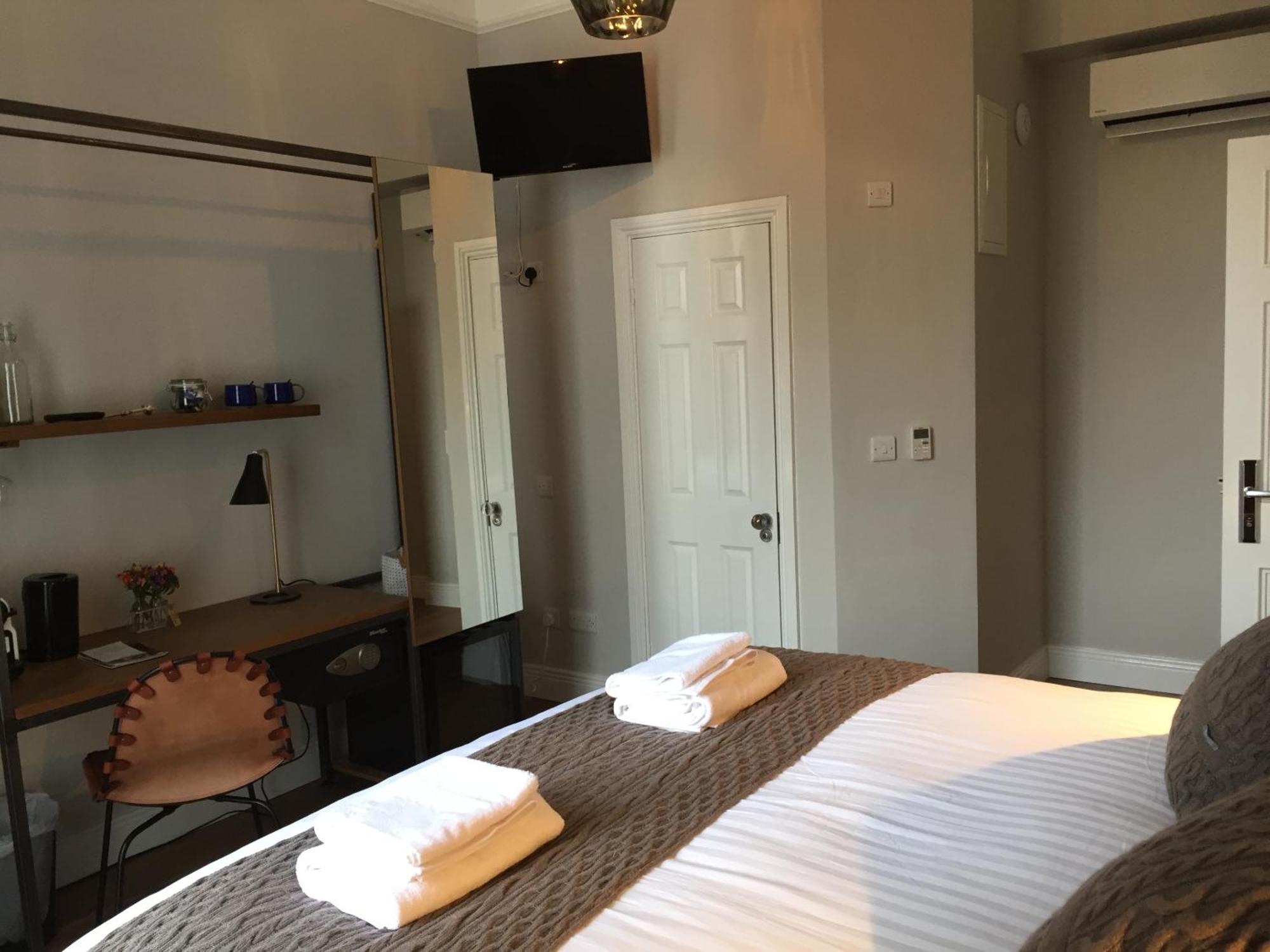 เพมโบรค ฮอลล์ Hotel ดับลิน ห้อง รูปภาพ